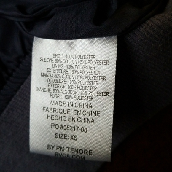 *SOLD* RVCA Jacket - Picture 6 of 6